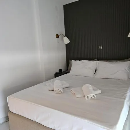 Villa Glaroi 2