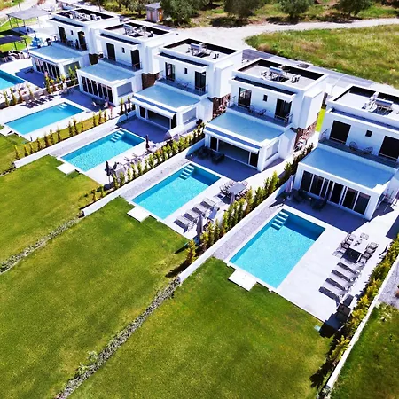 Villa Glaroi 2