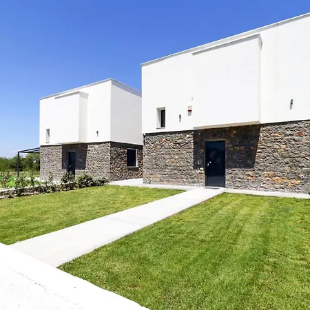 Glaroi 2 Villa