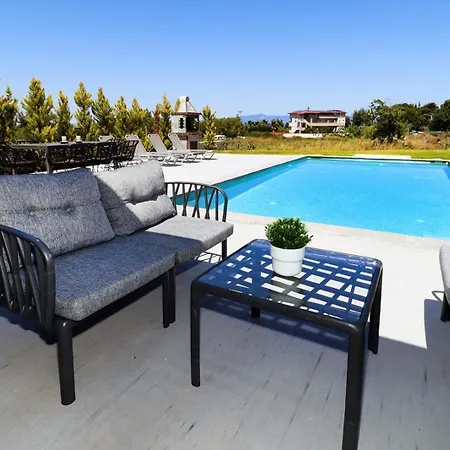 Villa Glaroi 2